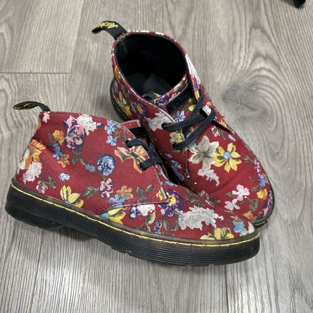 Dr. Martens Women’s Air Wair Red Floral Daytona Ankle Chukka Boots Size 5